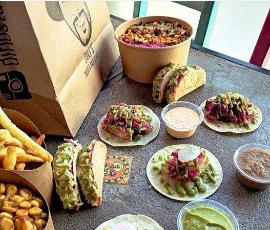 Dino's Tacos